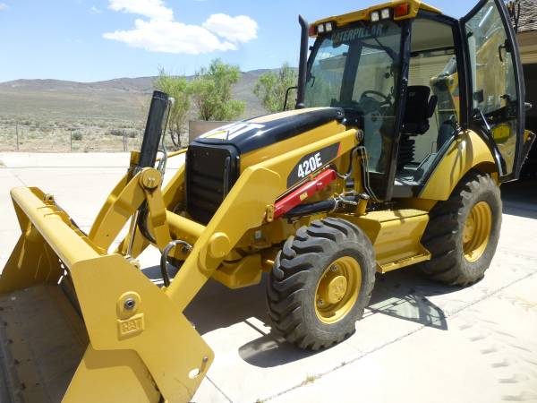 2009 CAT 420E