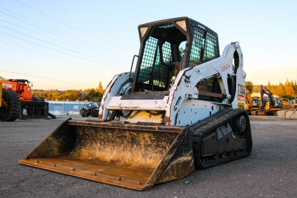 2010_bobcat_t190_skid steer