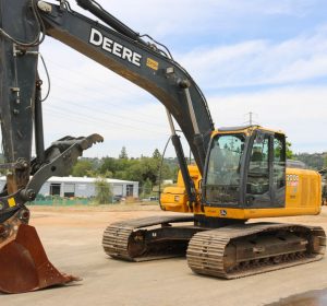 2012_DEERE_200D_EXCAVATOR_FOR_SALE