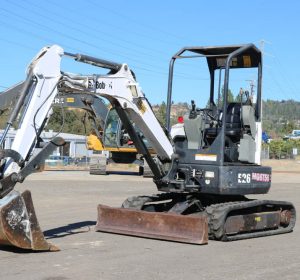 2011_BOBCAT_E26_MINI_EXCAVATOR_FOR_SALE